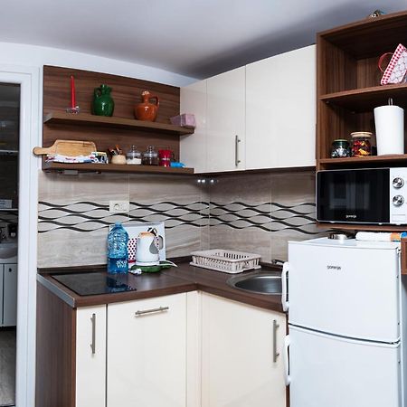 Apartmani Kamena Ruza Budva Exterior foto