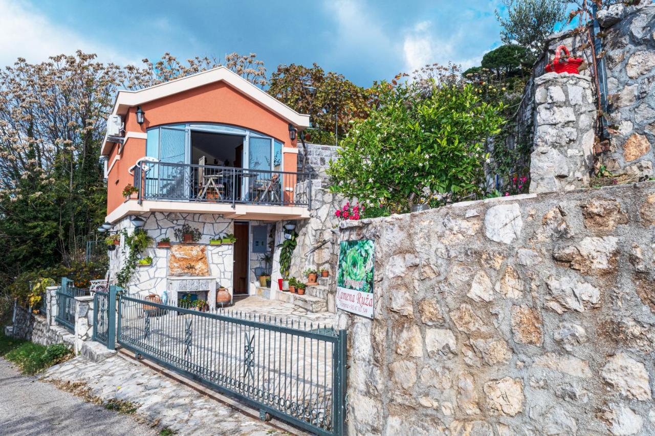 Apartmani Kamena Ruza Budva Exterior foto