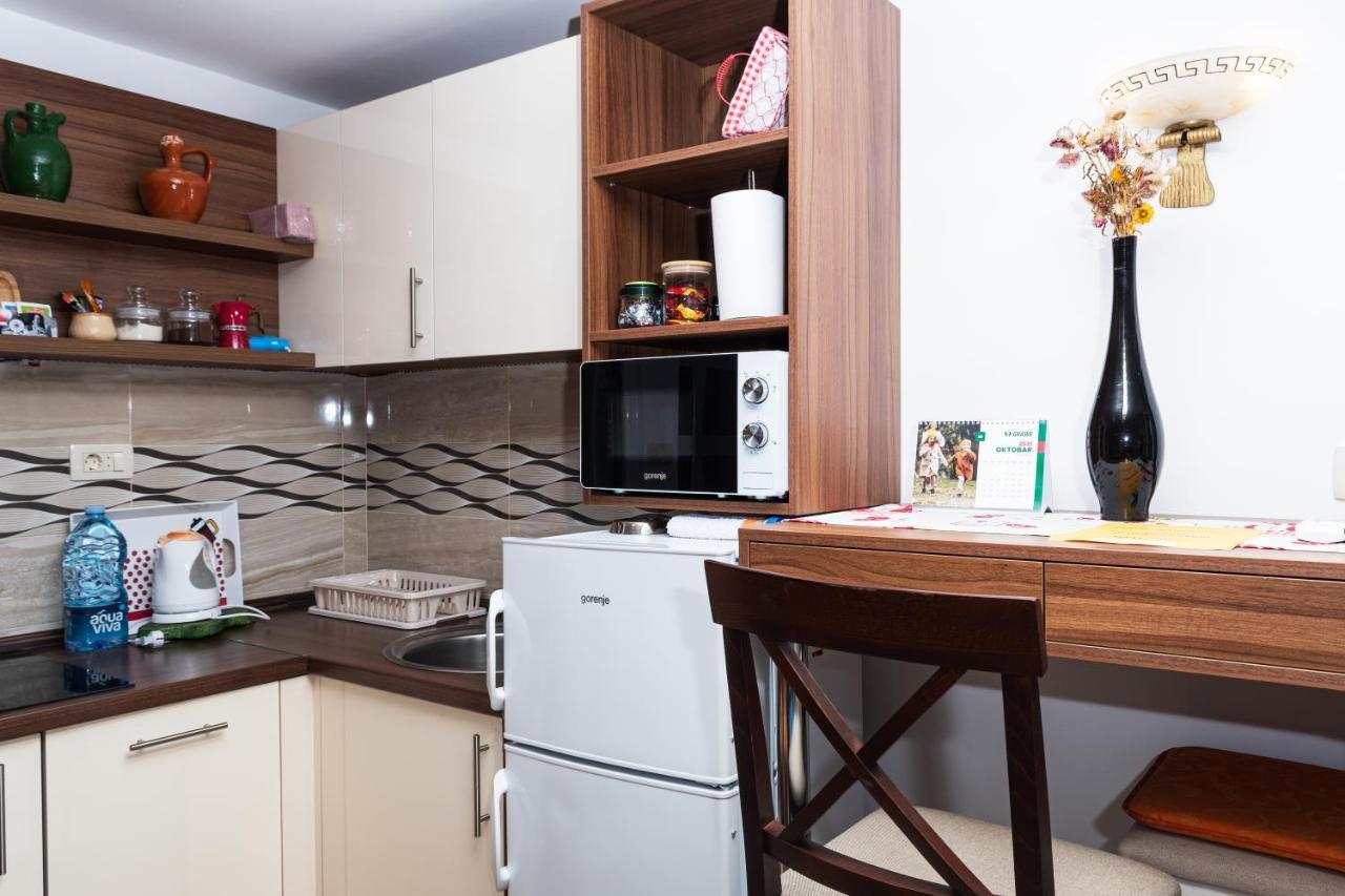 Apartmani Kamena Ruza Budva Exterior foto