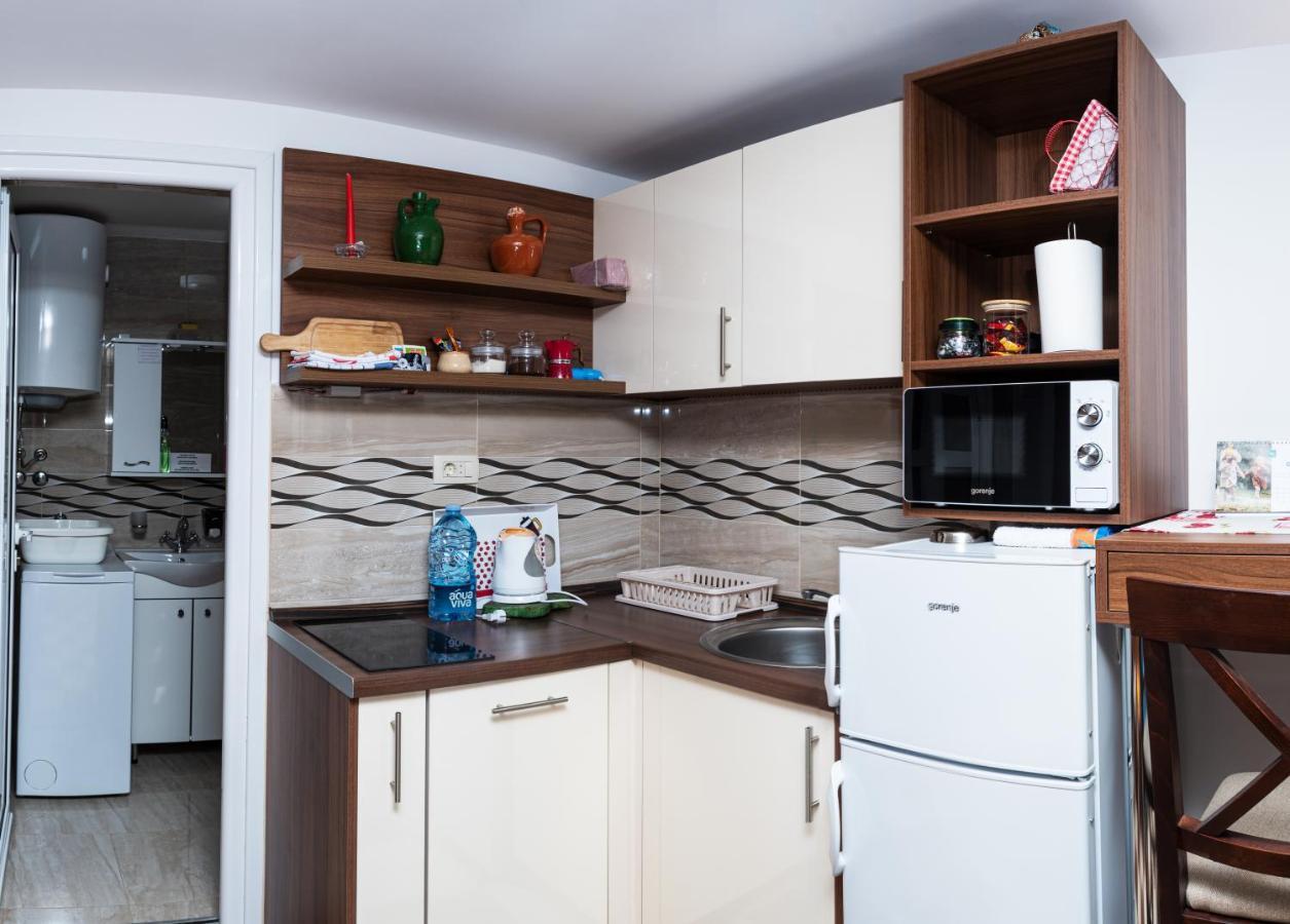 Apartmani Kamena Ruza Budva Exterior foto