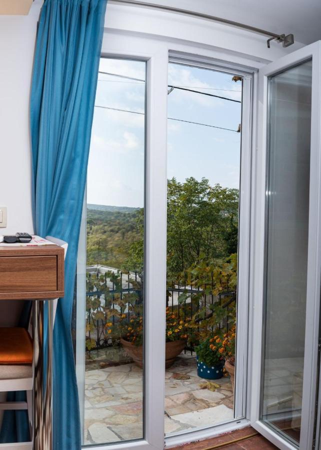 Apartmani Kamena Ruza Budva Exterior foto